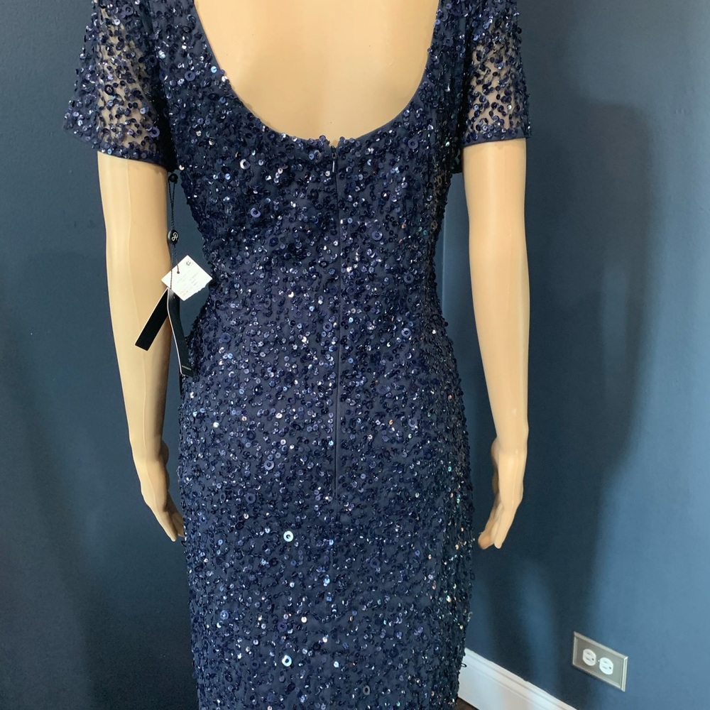 Dresses - Picture 4 of 6